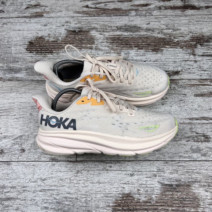 Кросівки Hoka Clifton 9 1127896 розмір 40 оригінал