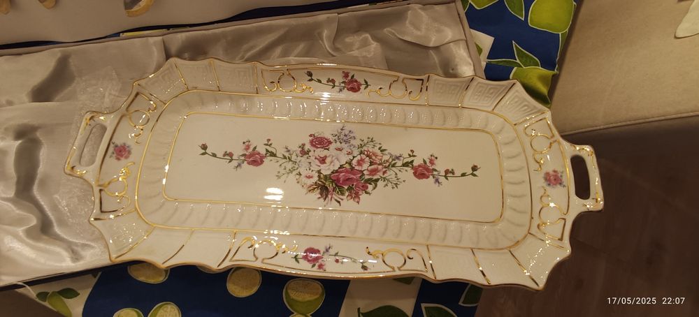 Travessa para bolo com faqueiro