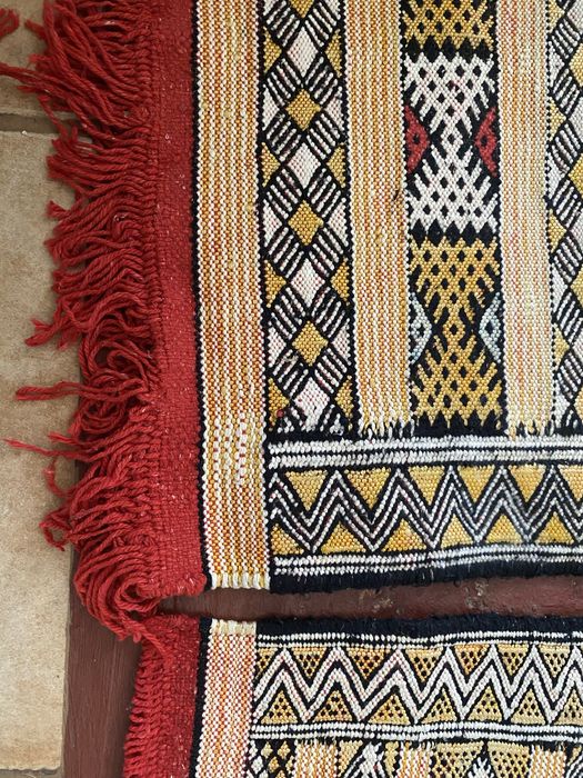 2 tapetes quilim berbere Marrocos