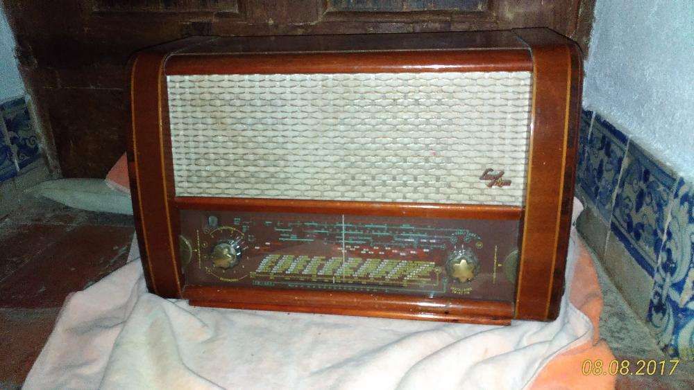 telefonia LUXOR RÁDIO  antiga a funcionar !!