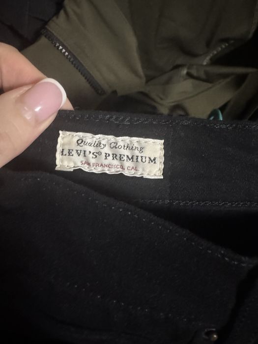 Жіночі джинси Levis