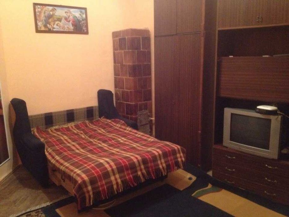 Піч кахельна, пєц