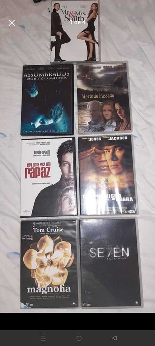 DVDs: filmes e música.