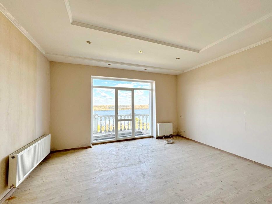 Продаю будинок на першій лінії Інгула в М.Погорілово. ц1