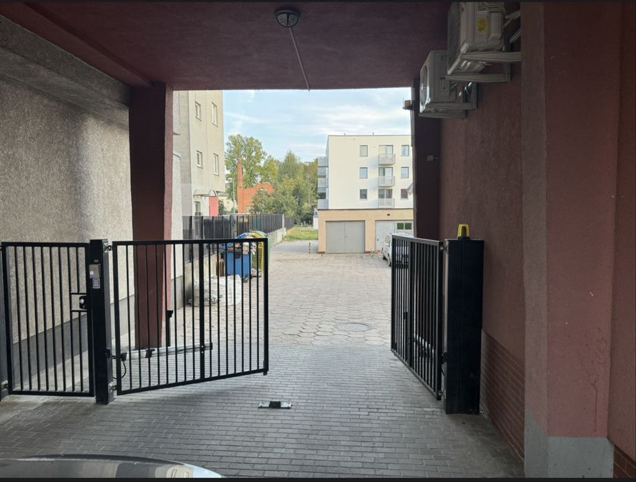 Wynajme garaz murowany ul. Wyszynskiego - Widok 2