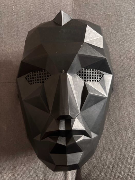 Mascara Squid Game nova