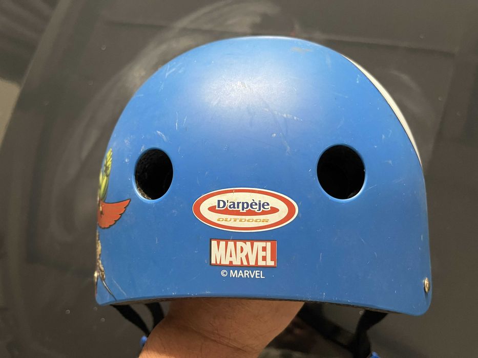 capacete criança Avengers