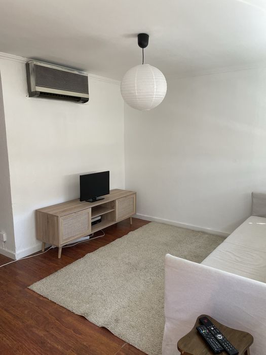 Room for Rent in Lisbon, Avenidas Novas - Short Term