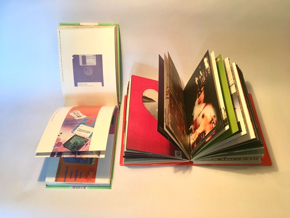 BARCELONA CLUB FLYERS - 2 livros em bom estado