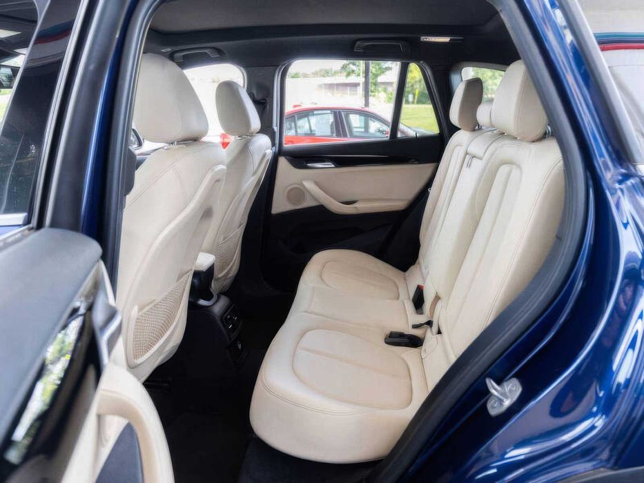 BMW X1 xDrive28i      2018