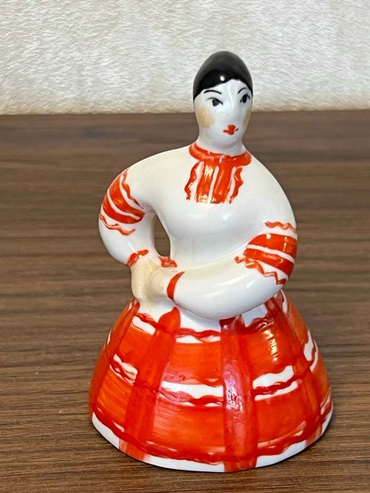 Статуетка фарфор Тітка Рапай Коростень