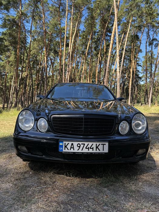 Mercedes-Benz W211 2006