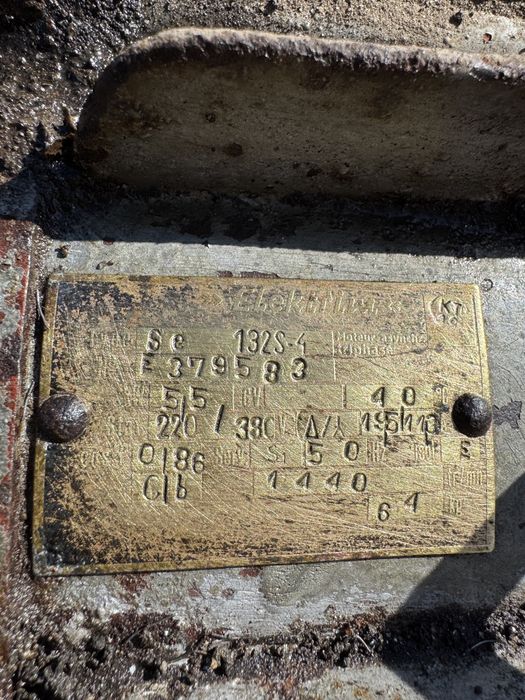 silnik elektryczny trojfazowy asynchroniczny 5,5kW
