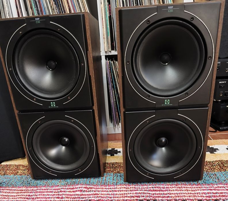 Colunas  KEF  C55