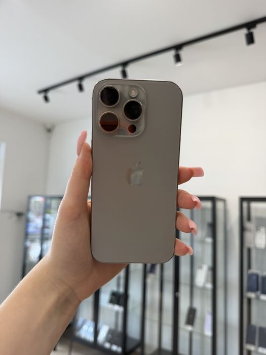 Telefon iPhone 16 PRO 128GB Szary Apple Gwarancja iTrade