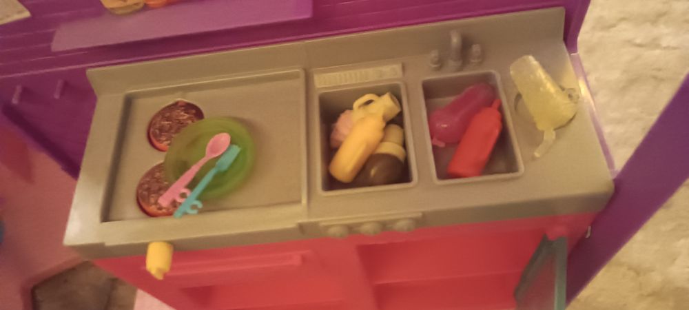 Camper lodziarnia Barbie