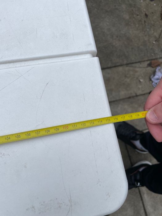 Zestaw ogrodowy – stół + 4 krzesła