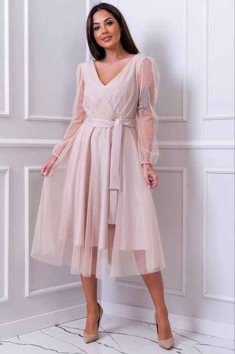Elegancka sukienka okolicznościowa