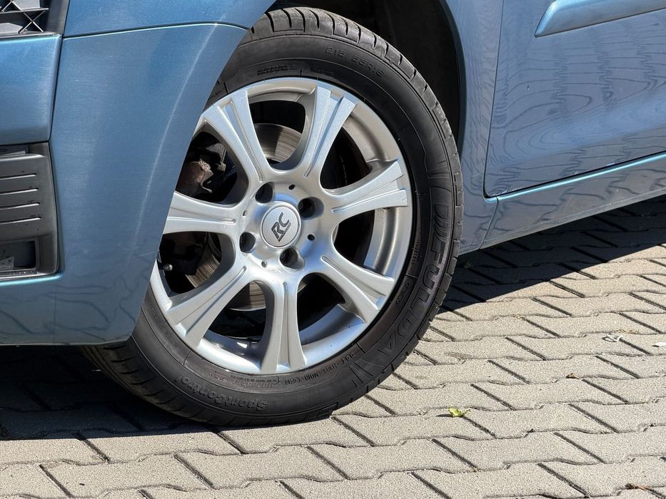 Citroën C4 Picasso Benzyna Czujniki Parkowania Zarejestrowany