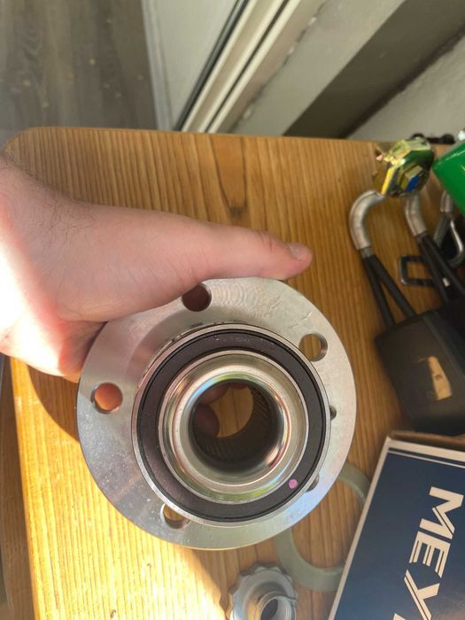 Ступица на Volkswagen Polo 1.4 16V MEYLE