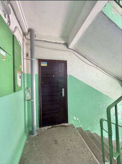 Продаж 4-кімнатної квартири