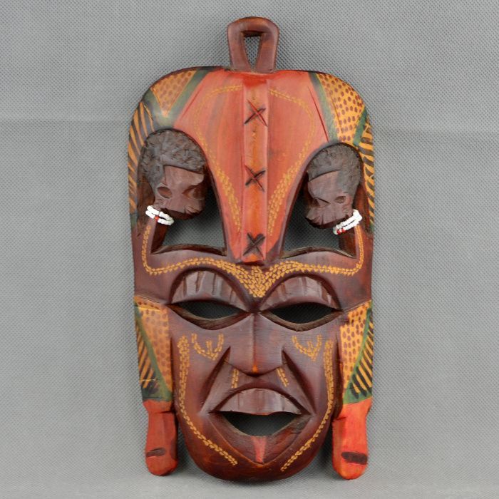 Par de máscaras Africanas em Madeira