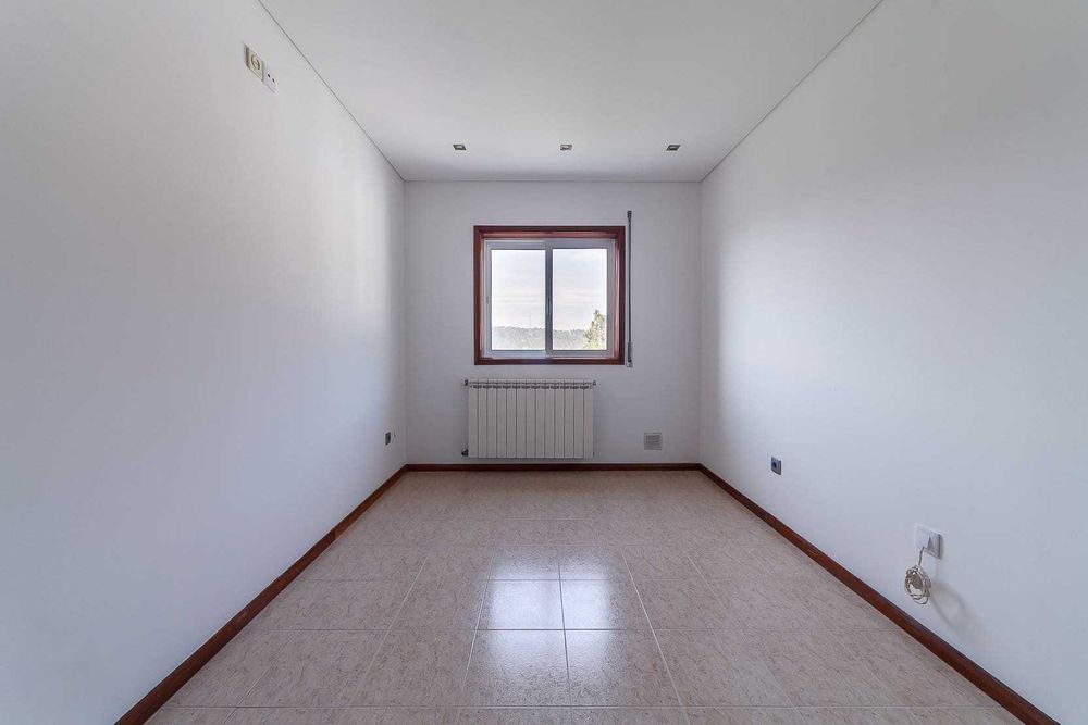 Arrendamento T2 Duplex em Romariz