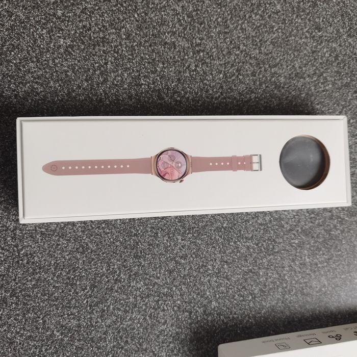 Smartwatch,różowy,nowy,nfc