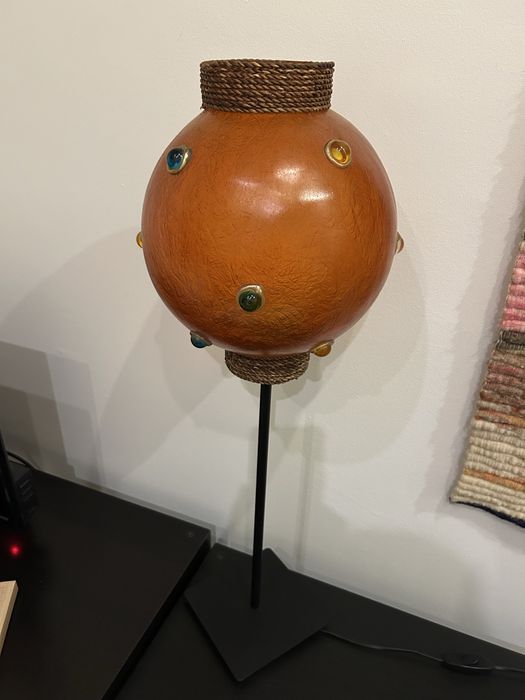Candeeiro de pe decorativo