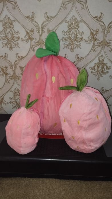 Мягкая игрушка Кролик Клубничка