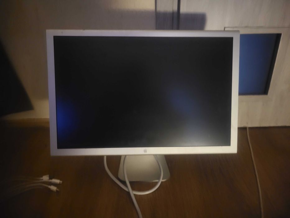 Monitor apple A1082