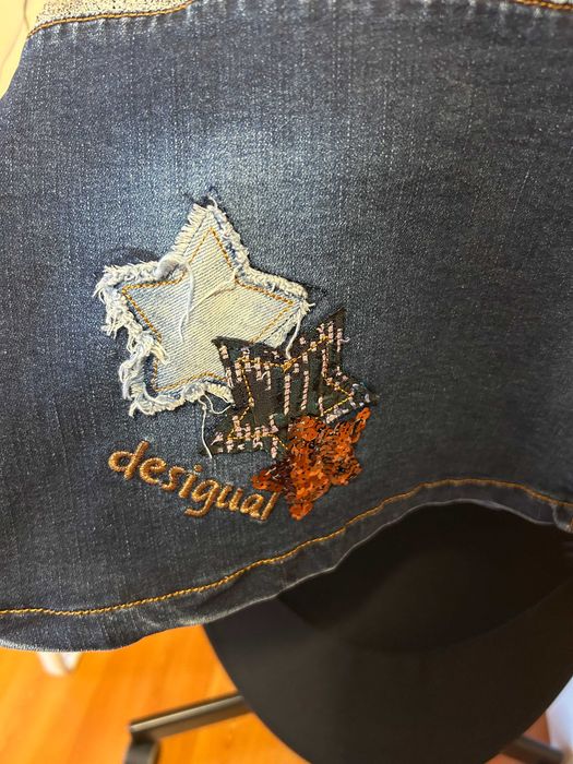 Saia Jardineira  Menina Desigual 11/12 anos.