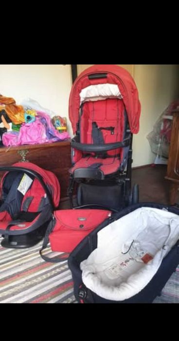 Carrinho de bebe trio