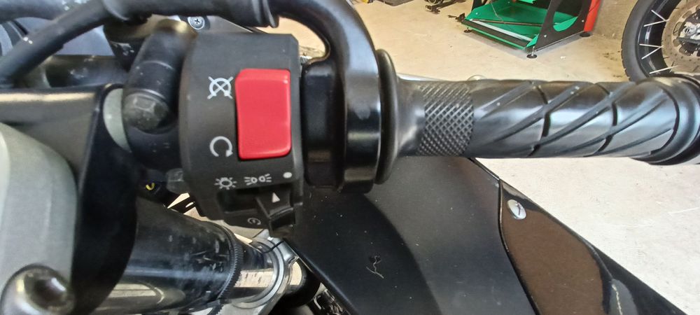 Yamaha YZF 1000 R Thunderace, oryginał niski przebieg !