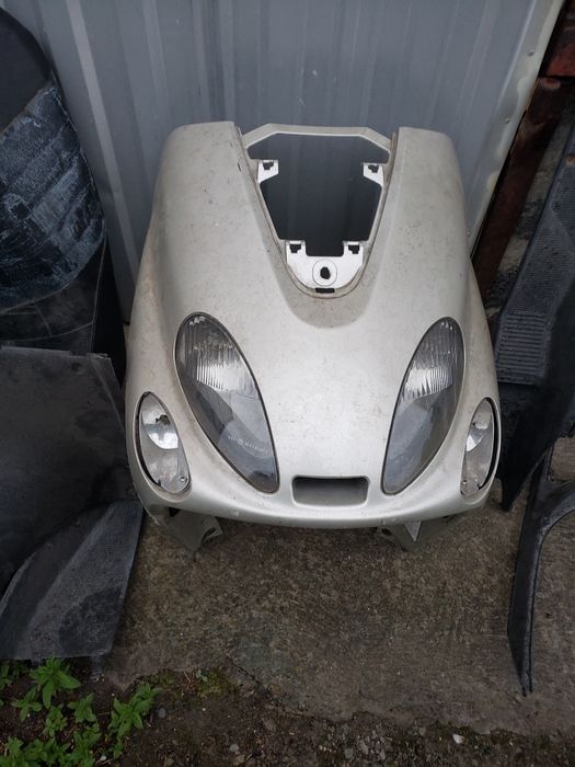 Запчастини розборка скутер Yamaha Majesty 125/150 MBK