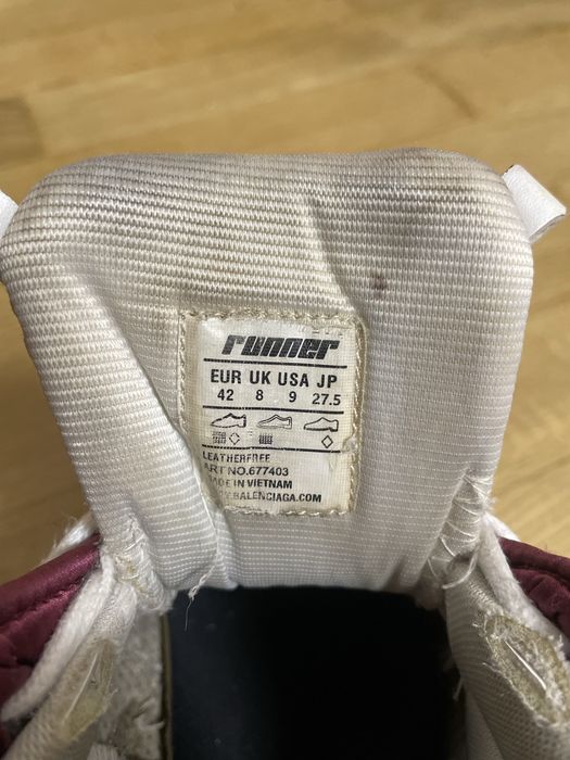 Balenciaga Runner 42