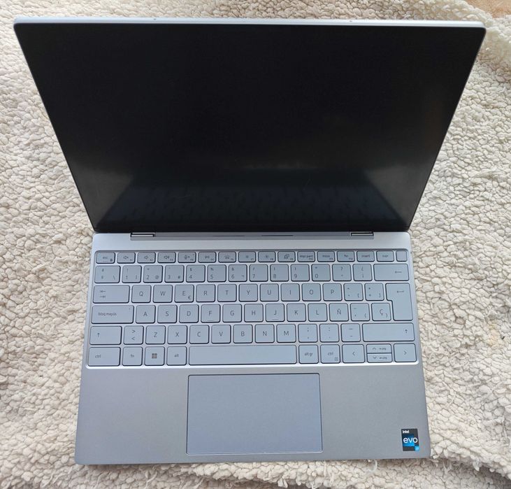 Dell XPS 9315 (i7 1250U, 16GB RAM, 512GB SSD)