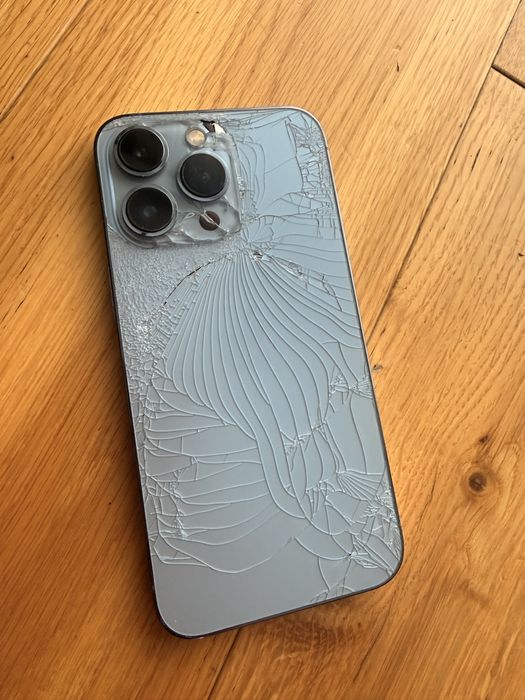 Iphone 13 pro 128gb zbita tylnia szybka