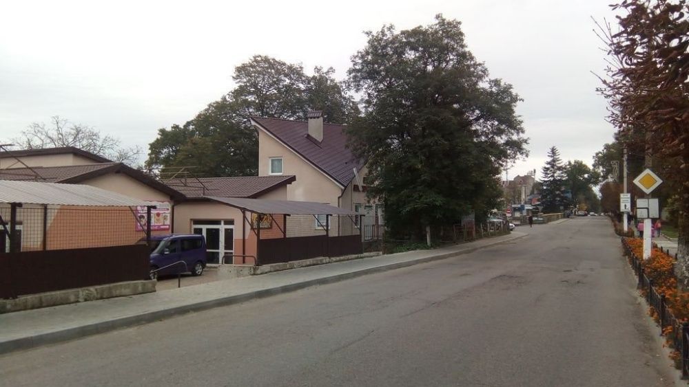 Продам нежилое помещение г.Моршин, ул. Франка , буд. 25А, без %