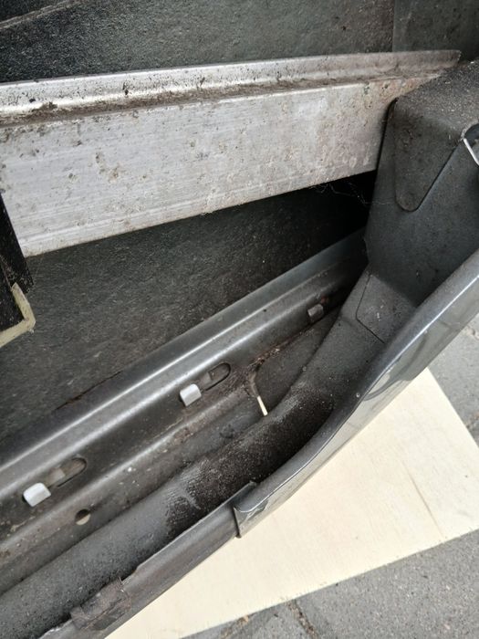 Drzwi prawy tył Audi a6c5 kolor LY7Q