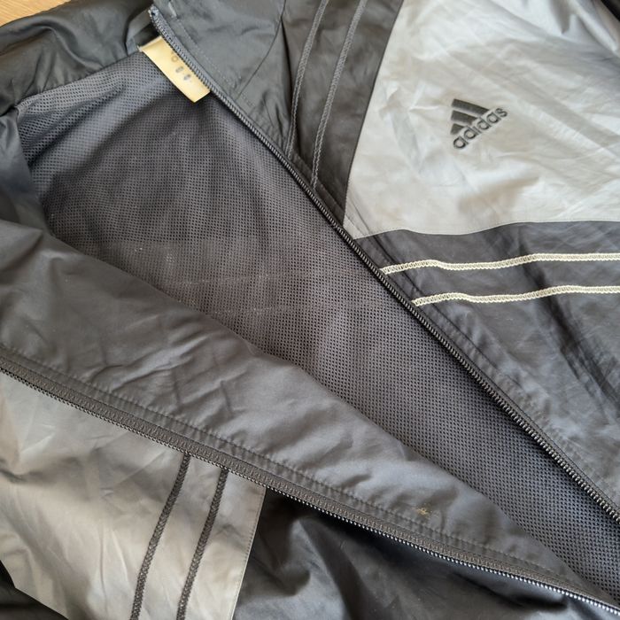 чоловіча  балонова кофта  adidas ( розмір L)