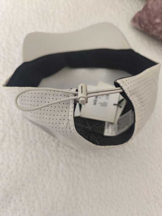 Boné Calvin Klein