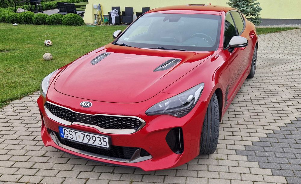 KIA STINGER 2.0 GT-2019-Automat