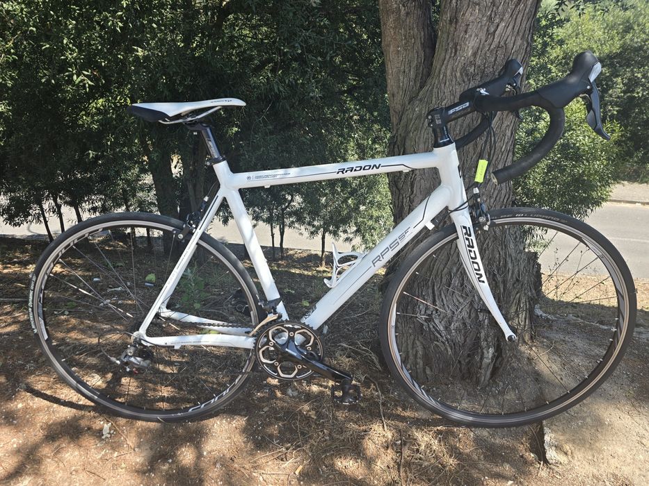 Bicicleta de estrada L com ultegra 10x2v