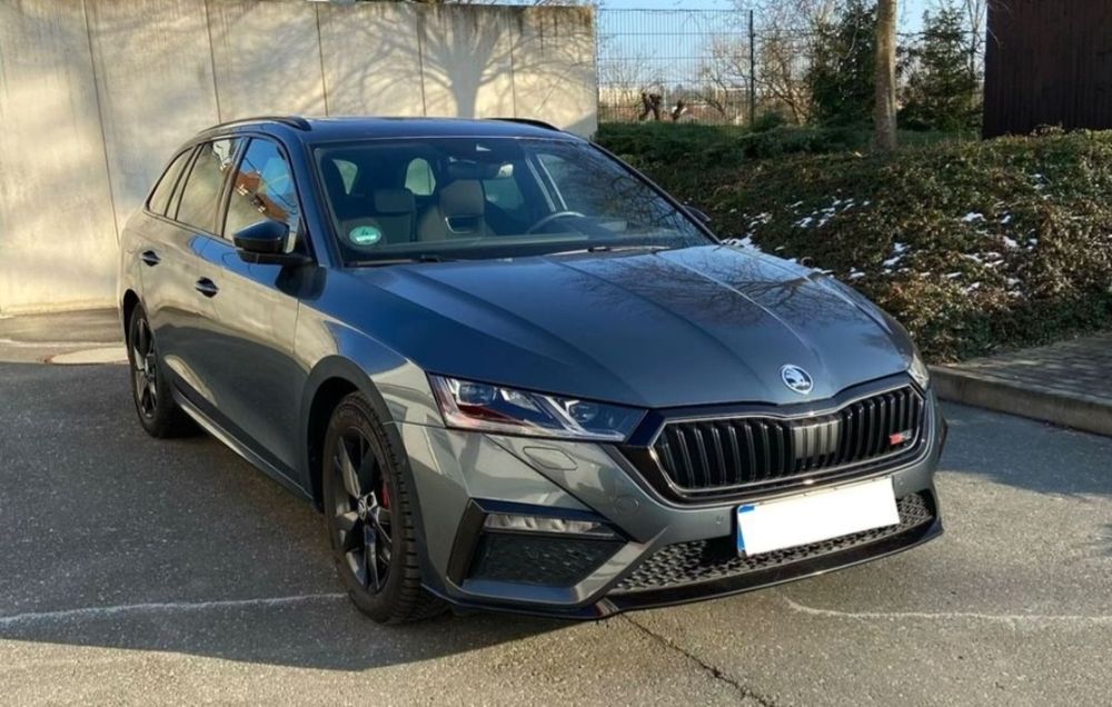 Felgi Skoda 17" 5x112 z oponami 205/55 R17 Octavia RS 4 3 IV Superb