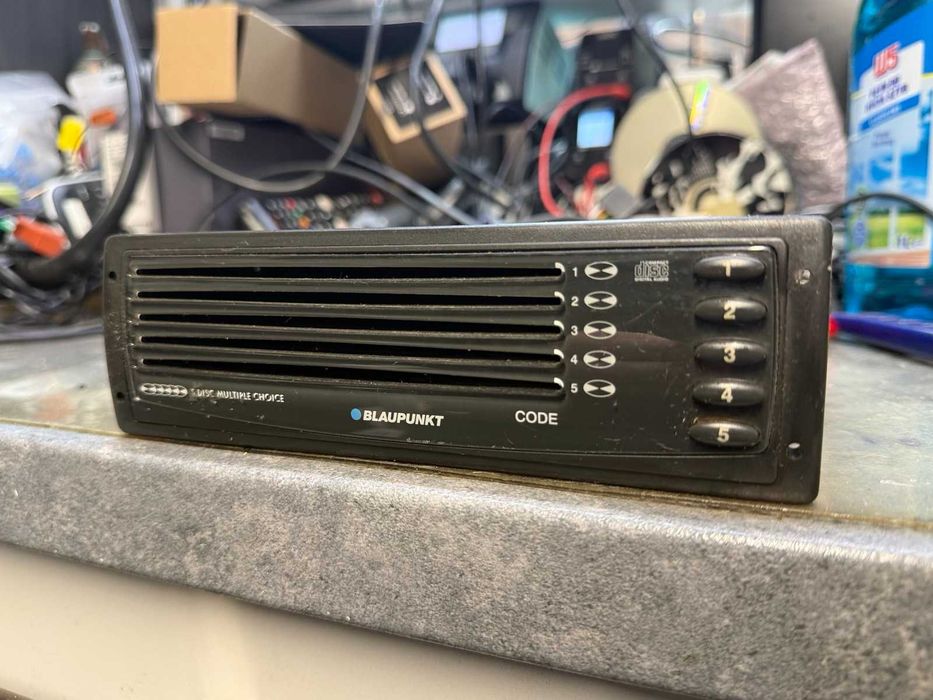 Fabryczna zmieniarka CD Mercedes W246 BLAUPUNKT IDCA09