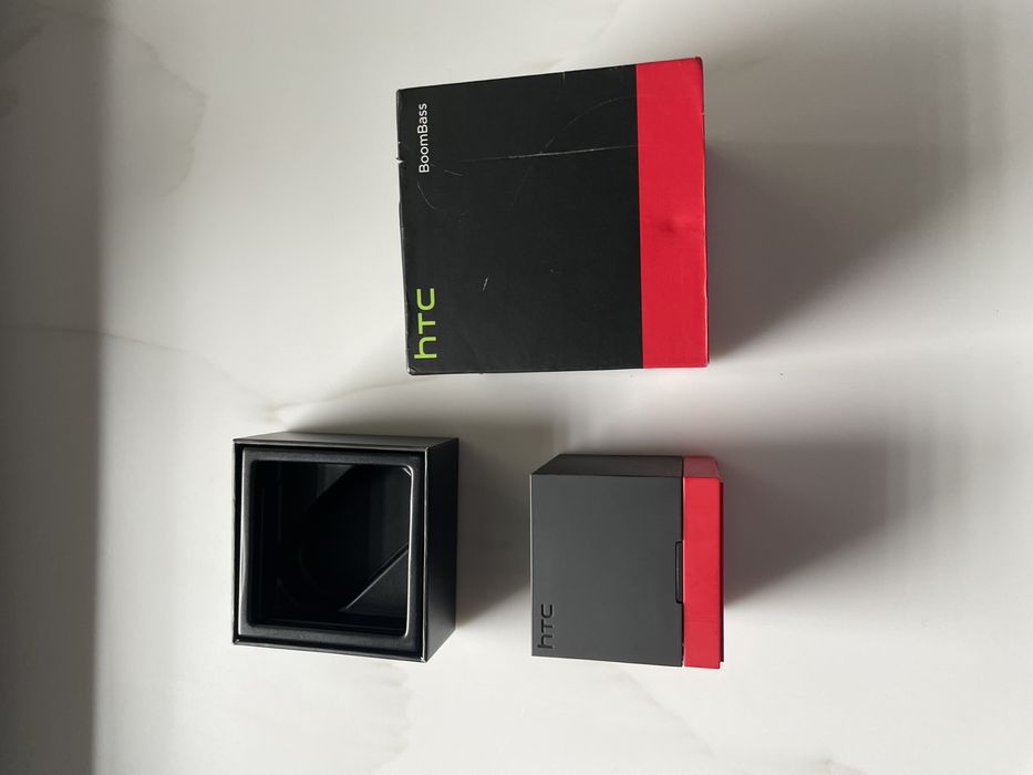 HTC Boombass, mini subwoofer