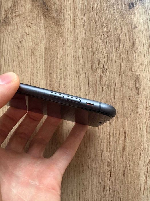 Iphone 11 128 gb stan 9.5/10