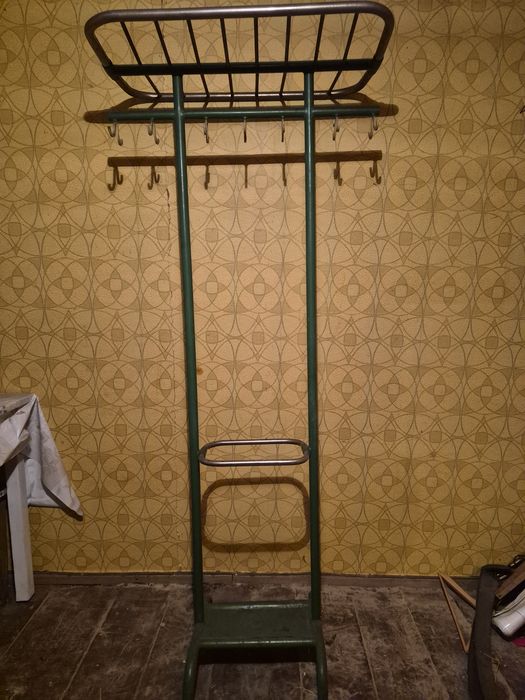 Wieszak metalowy z PRL