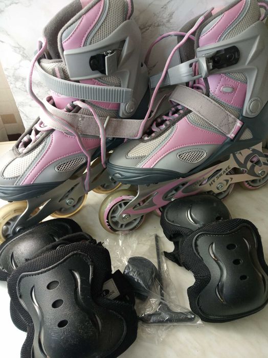 Роликові ковзани HY Skate.